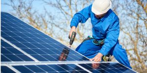 Installation Maintenance Panneaux Solaires Photovoltaïques à Eugenie-les-Bains